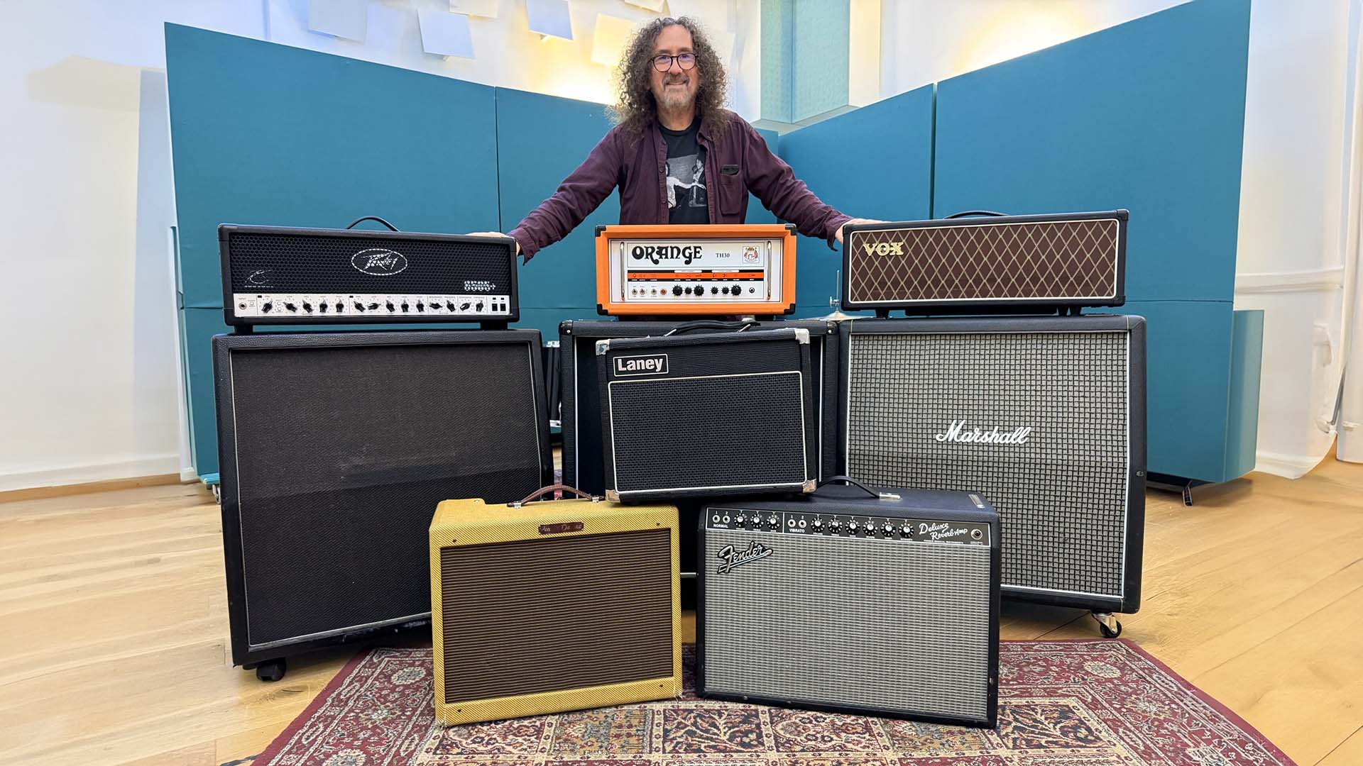 Prof Steve with Amps