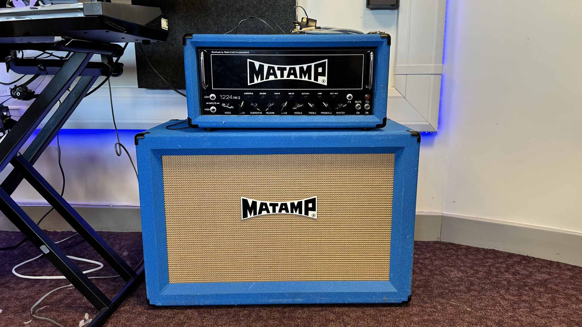 Blue amp